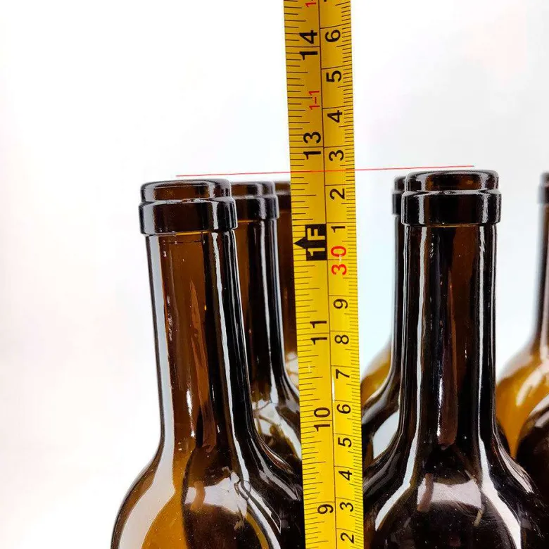 Botellas para vino de 750ml con tapones, cápsulas y etiquetas - 12 unidades
