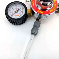 Sistema de barril con grifo y gas