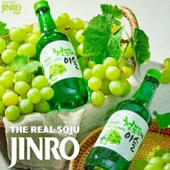 Soju coreano sabor a uva - 350 ml